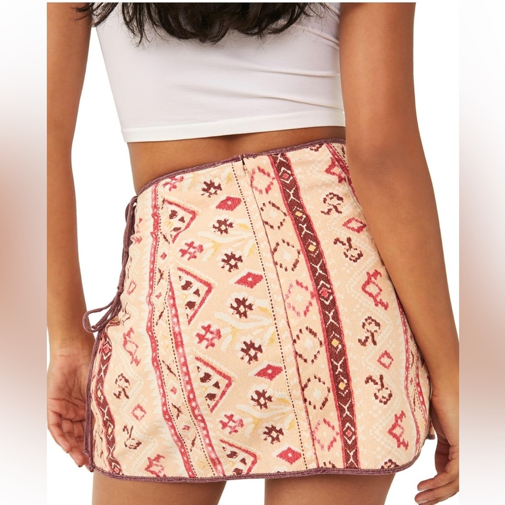 🌺Free People Cleo Geometric-Print Wrap Miniskirt🌸🌺 - Picture 8 of 16